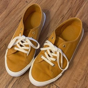 Old Navy Size 7 Mustard Yellow Canvas Sneakers
